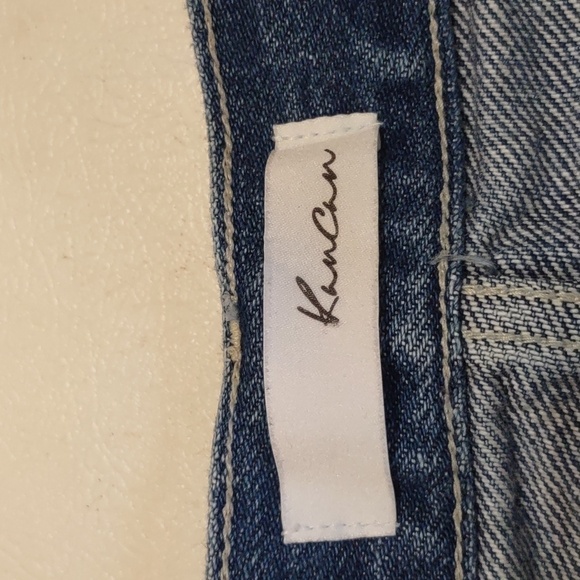 Kan Can Distressed Bootie Shorts for women size small kancan size 26 - Picture 4 of 6